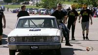 Racing a '67 Dodge Dart (2)