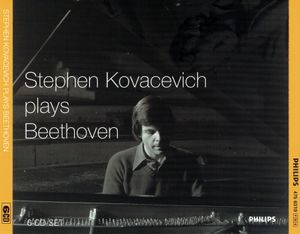 Stephen Kovacevich plays Beethoven