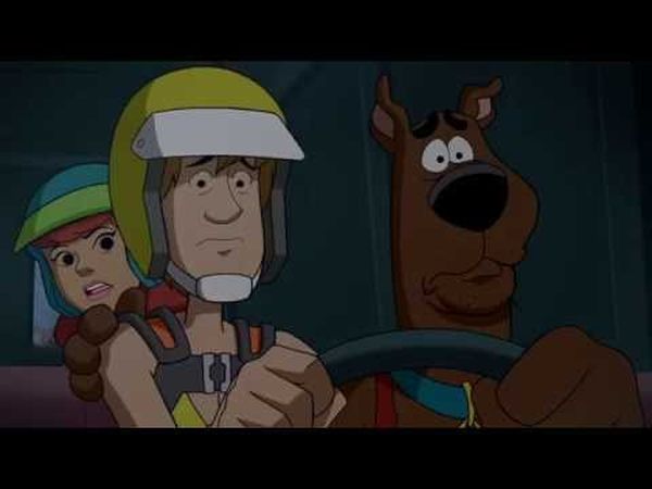 Scooby-Doo ! & WWE : La Malédiction du pilote fantôme