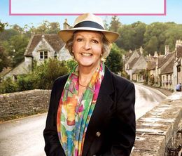 image-https://media.senscritique.com/media/000016369385/0/penelope_keith_s_hidden_villages.jpg