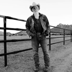 Keepin’ the Horse Between Me and the Ground