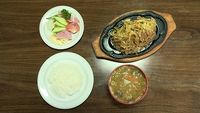 Pork and Onion-Garlic Stir-Fry of Hakuraku, Yokohama City, Kanagawa Prefecture