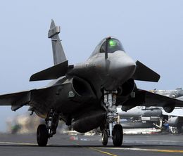 image-https://media.senscritique.com/media/000016504591/0/rafale_confidential.jpg