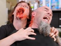 Gary Tunnicliffe Takes a Bite Out of Scott Ian