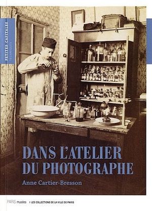 Dans l'atelier du photographe