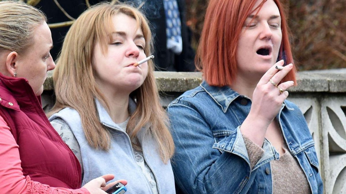 Serie The Moorside Vostfr Episode 1 Telecharger www.senscritique.com