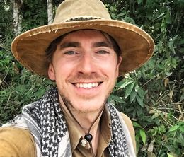 image-https://media.senscritique.com/media/000016941036/0/colombia_with_simon_reeve.jpg