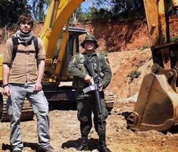 image-https://media.senscritique.com/media/000016941037/0/colombia_with_simon_reeve.jpg