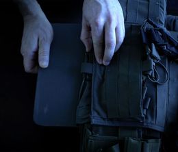 image-https://media.senscritique.com/media/000016963516/0/inside_the_fbi_new_york.jpg