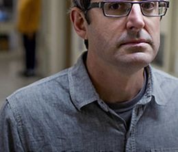 image-https://media.senscritique.com/media/000016995009/0/louis_theroux_by_reason_of_insanity.jpg