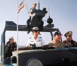 image-https://media.senscritique.com/media/000017149711/0/mchale_s_navy_y_a_t_il_un_commandant_a_bord.jpg