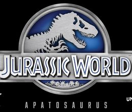 image-https://media.senscritique.com/media/000017166982/0/Jurassic_World_Apatosaurus.jpg