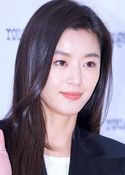 Jun Ji-Hyun (Gianna Jun)