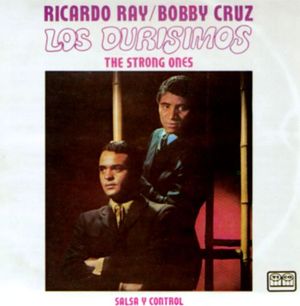 Los durísimos (The Strong Ones): Salsa y control