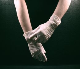 image-https://media.senscritique.com/media/000017328659/0/there_s_more_than_one_way_to_skin_a_man.jpg