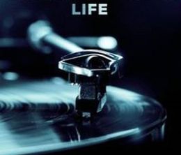 image-https://media.senscritique.com/media/000017344583/0/The_Platinum_Life.jpg