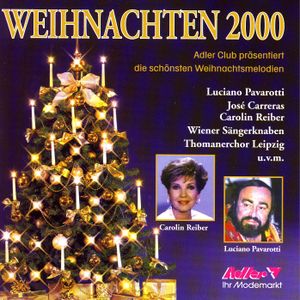 Am Weihnachtsbaum die Lichter brennen