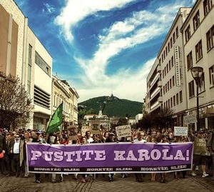 Pustite Karola