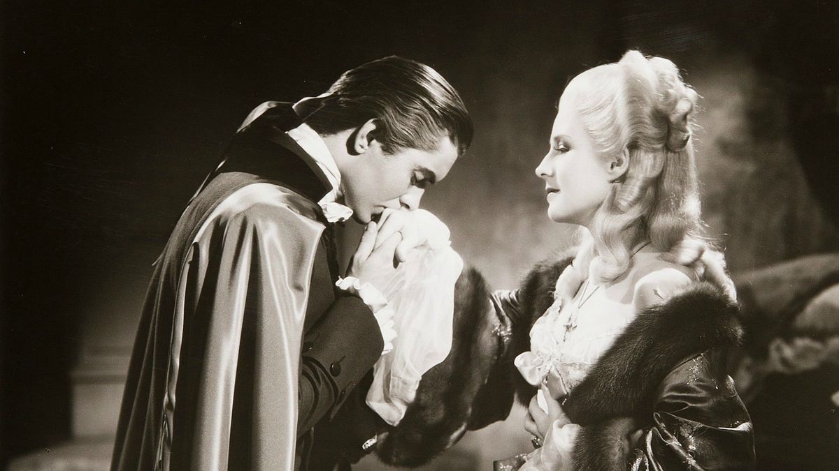Avis sur le film Marie-Antoinette (1938) par Plume231 - SensCritique