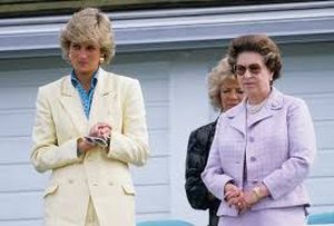 Lady Diana contre Elisabeth II