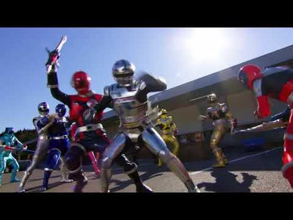 Uchu Sentai Kyuranger vs. Space Squad