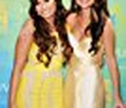 image-https://media.senscritique.com/media/000017701112/0/the_demi_and_selena_show.jpg