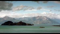 Le lac Baïkal, d’eau et de glace