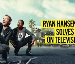 image-https://media.senscritique.com/media/000017870043/0/ryan_hansen_solves_crimes_on_television.jpg