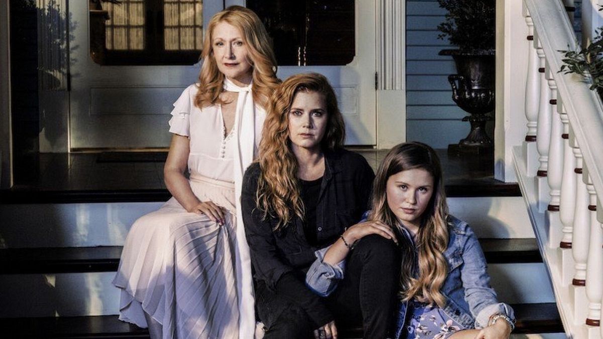 Sharp Objects - Série (2018) - SensCritique