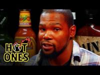 Kevin Durant Sweats It Out Over Spicy Wings