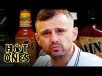 Gary Vaynerchuk Tests His Mental Toughness While Eating Spicy Wings