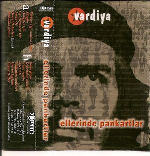 Ellerinde Pankartlar