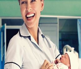 image-https://media.senscritique.com/media/000018156455/0/emma_willis_delivering_babies.jpg