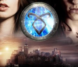 image-https://media.senscritique.com/media/000018279036/0/The_Mortal_Instruments_City_of_Bones.jpg