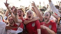 Review 2018: Football Fever