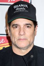 Yul Vazquez