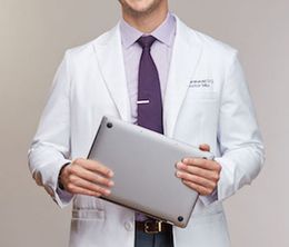 image-https://media.senscritique.com/media/000018361879/0/doctor_mike.jpg