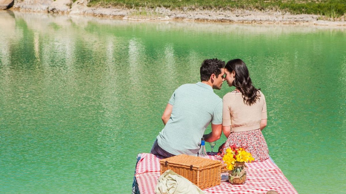 Film L Amour Ne S Achète Pas L'amour ne s'achète pas - Téléfilm (2017) - SensCritique