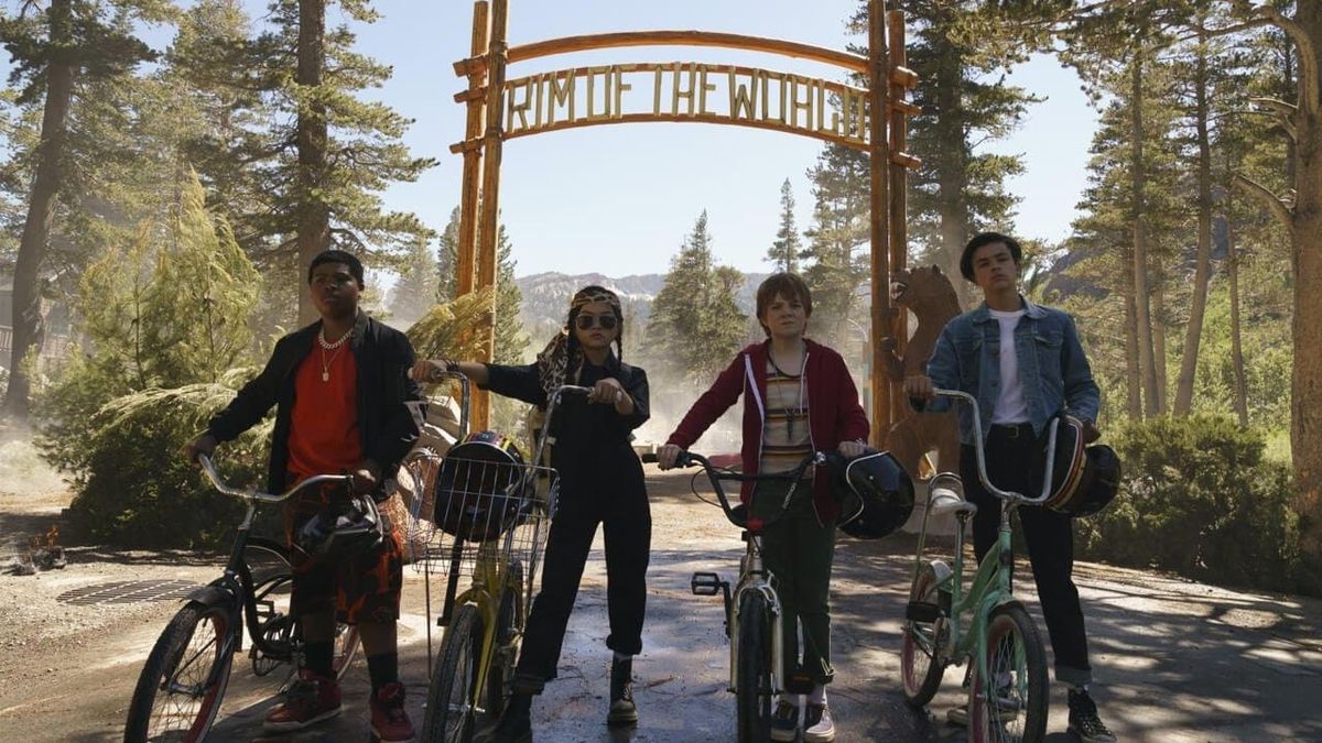 Horaires Des Séances Du Film L'école Du Bout Du Monde Le Bout du monde - Film (2019) - SensCritique