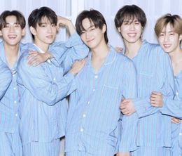 image-https://media.senscritique.com/media/000018587554/0/GOT7_v_Live_show.jpg