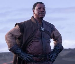 image-https://media.senscritique.com/media/000018628471/0/the_mandalorian.jpg