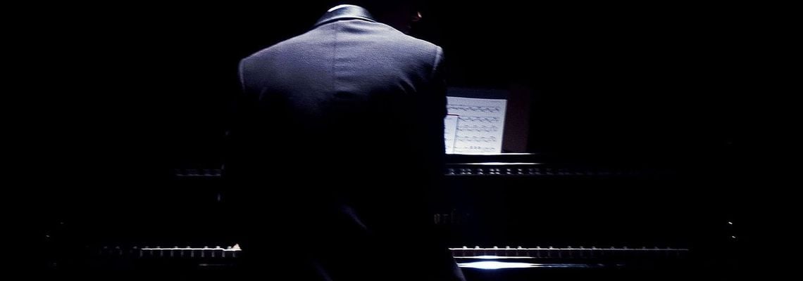 Cover Grand Piano