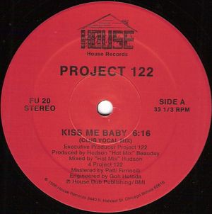 Kiss Me Baby (Single)