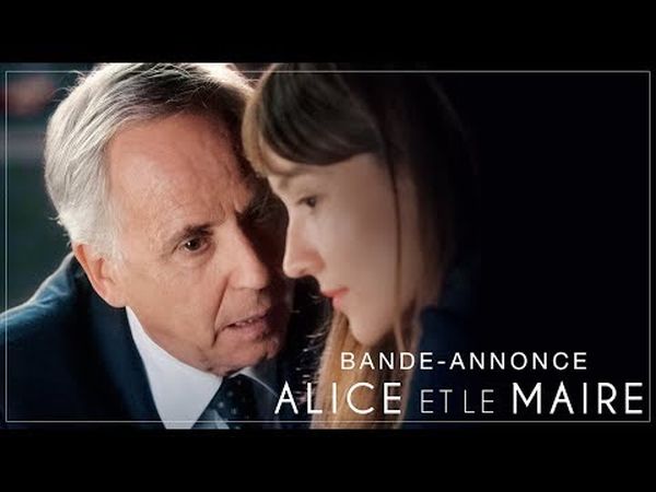 Alice et le Maire