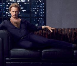 image-https://media.senscritique.com/media/000018728939/0/lights_out_with_david_spade.jpg