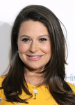 Katie Lowes