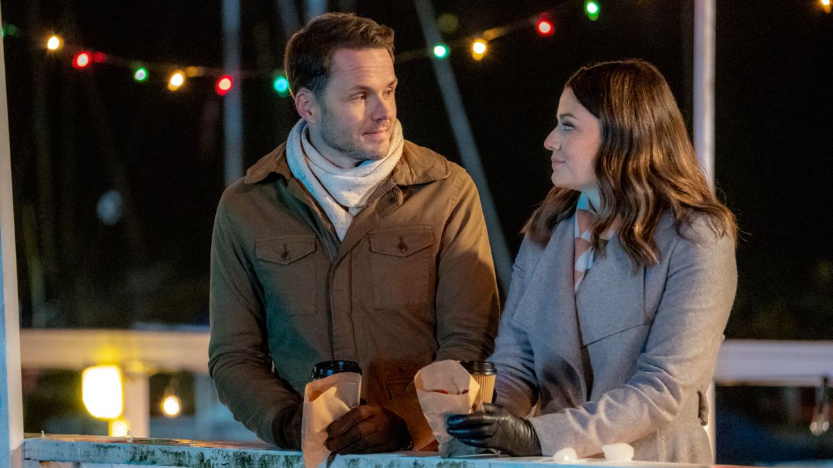 Films Et Séries Tv Avec Paul Adelstein Noël, romance et coïncidences - Téléfilm (2018) - SensCritique