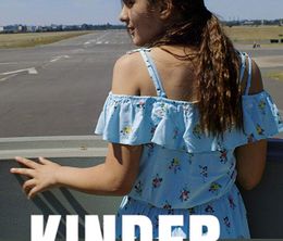 image-https://media.senscritique.com/media/000019028168/0/etre_enfant.jpg