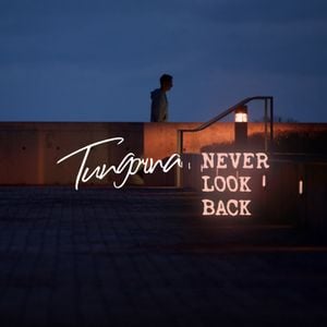 NEVER LOOK BACK (Single)
