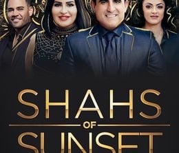 image-https://media.senscritique.com/media/000019258999/0/shahs_of_sunset.jpg